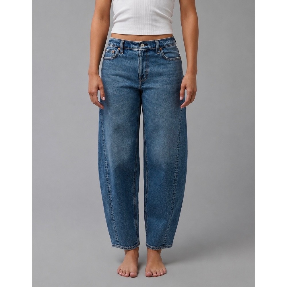 American Eagle Stretch Barrel Jeans Women's Size 6 Regular Medium Wash High Rise